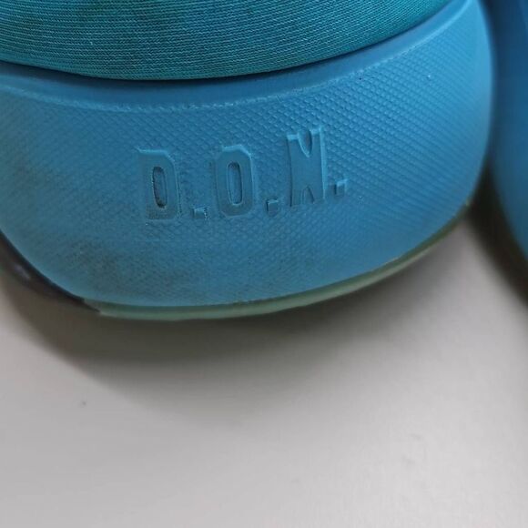 Crayola x D.O.N. Issue #2 GCA 'Crayon Pack - Signal' Cyan Men's 7 - Picture 12 of 12